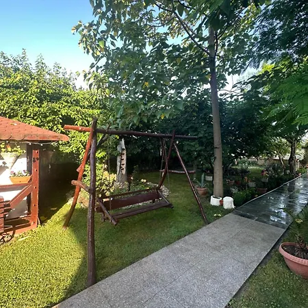 Konukevi Casa Yva Black Sea 4*