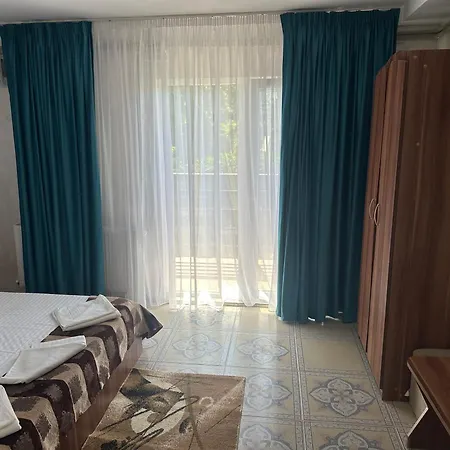 Casa Yva Black Sea