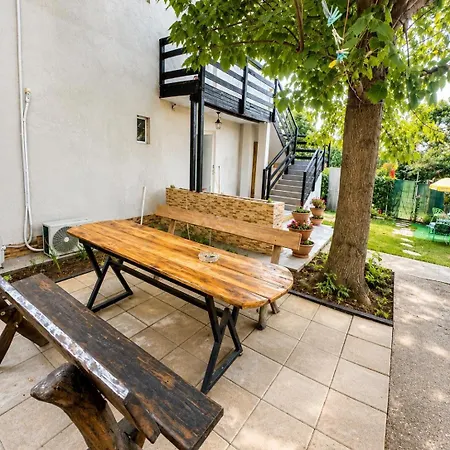 Casa Yva Black Sea